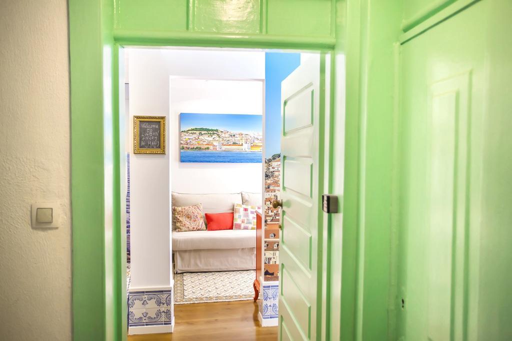 Typical Bairro Alto Apartment Lisboa Eksteriør billede